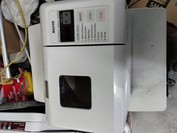 Sanyo automatic bread maker